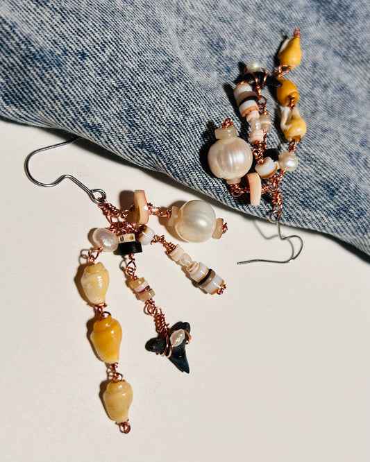 Sea Banquet, Dangling Earrings